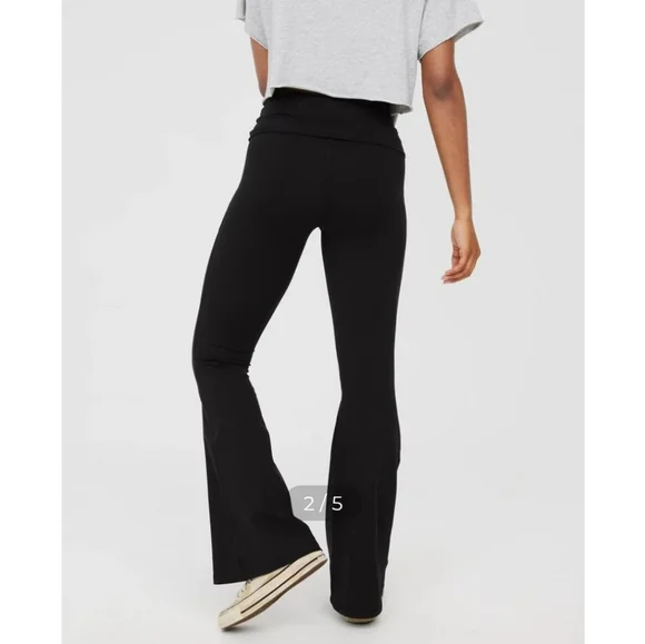 OFFLINE By Aerie The Hugger High Waisted Foldover Flare LeggingSize XXS - Picture 3 of 14